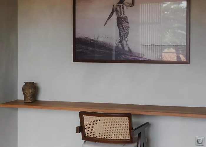 Mona Bingin Villa