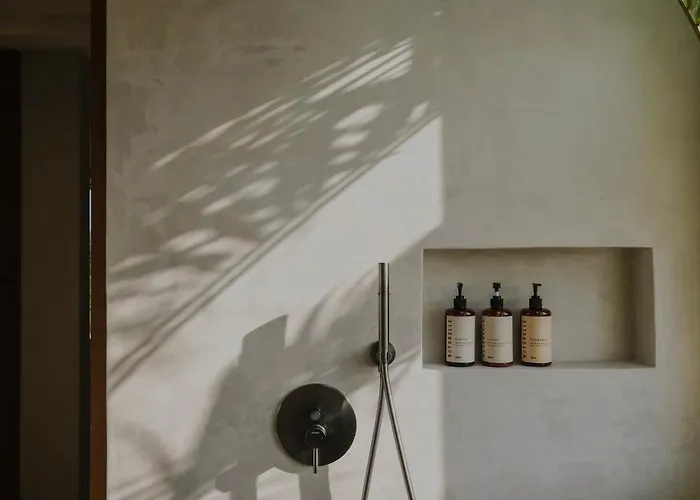 Mona Bingin Villa Uluwatu (Bali)